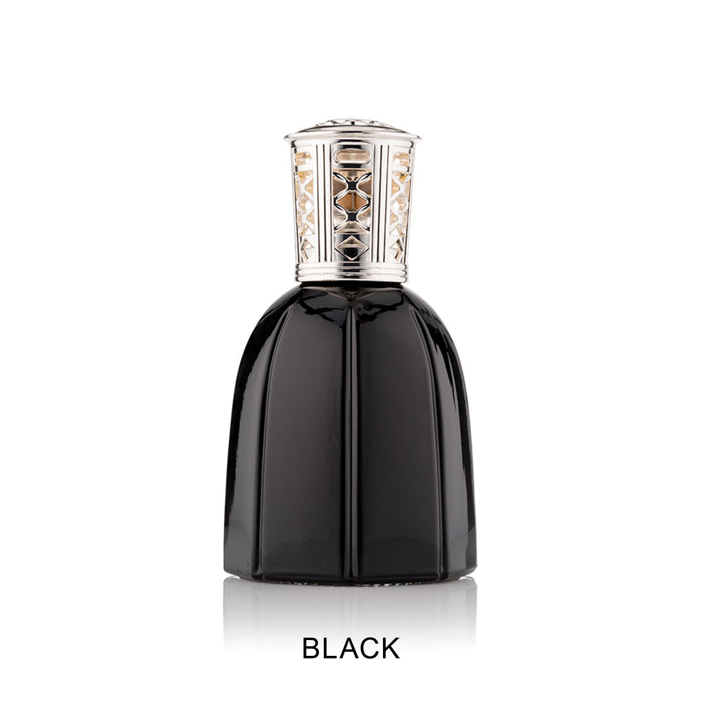 BLACK(ブラック)