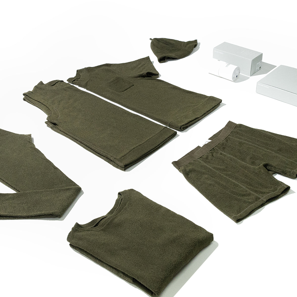 HOLIDAY TRUNKS Pile Sleeveless set up (全４色)