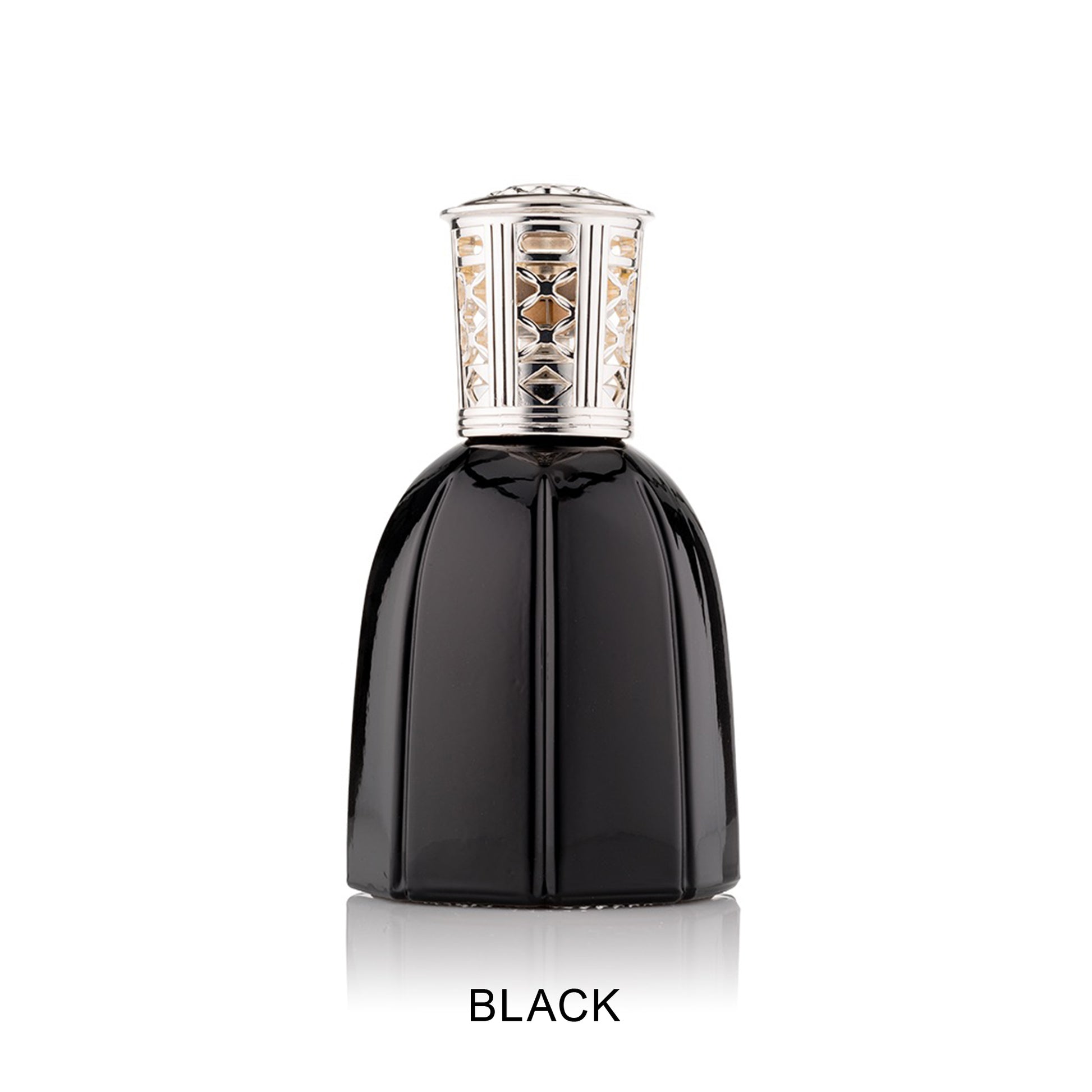BLACK（ブラック）